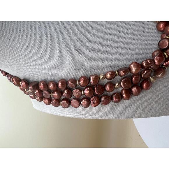 Multi-Strand Red Painted Stone Necklace - Picture 5 of 9